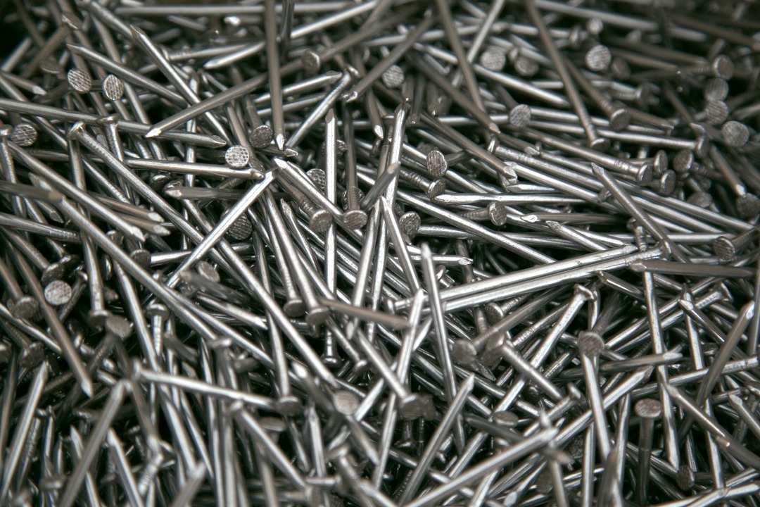 Clous et épingles